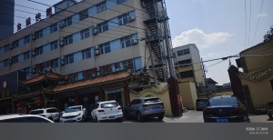 千秋路老洛阳与金城快捷酒店后房屋出售